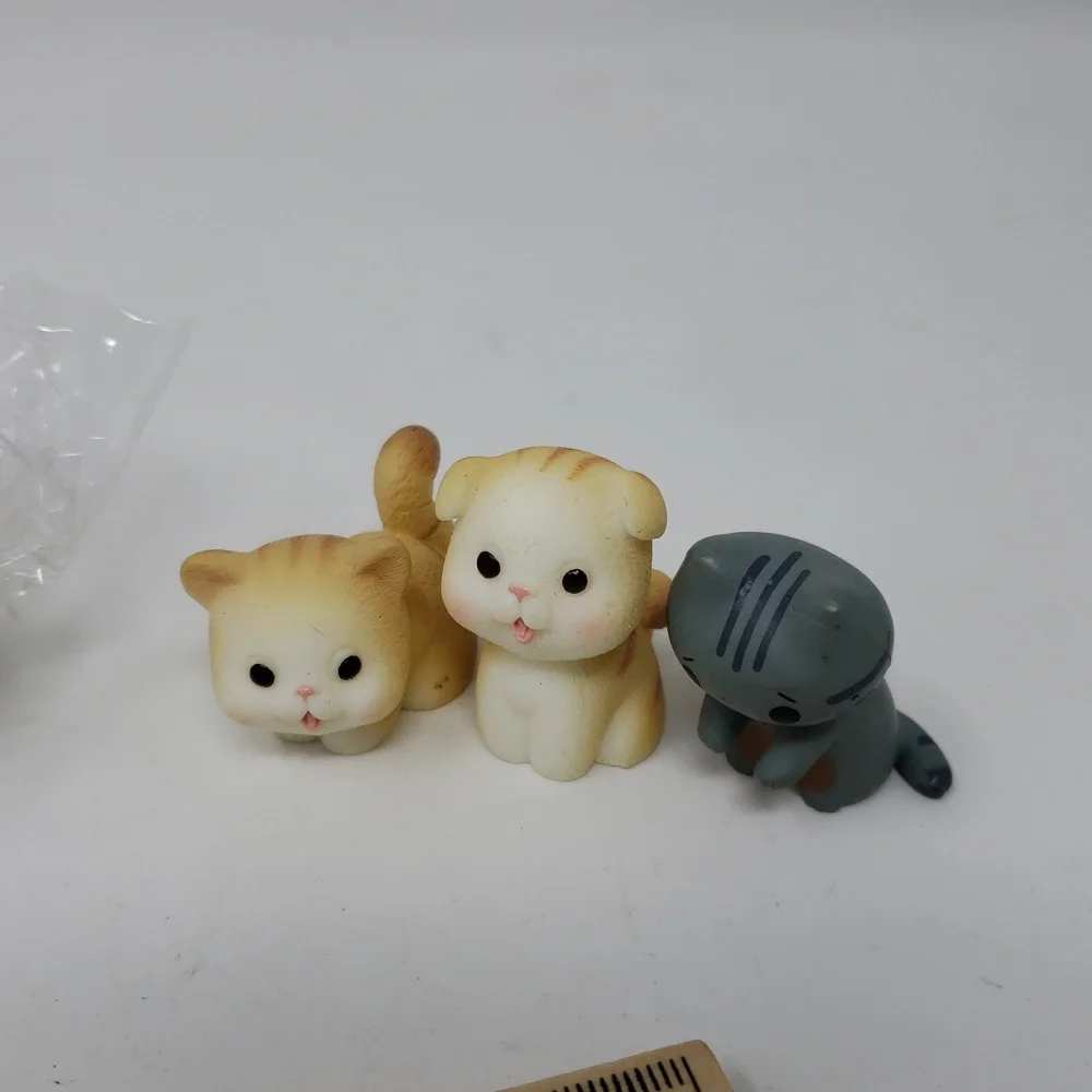 Assorted Small Cat Figurines